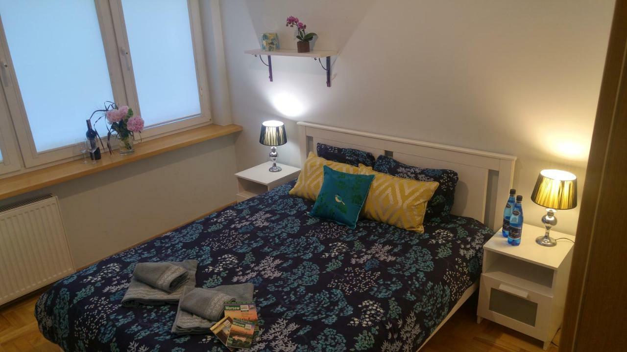 Rent0nline Hoza Center Metro Warszawa