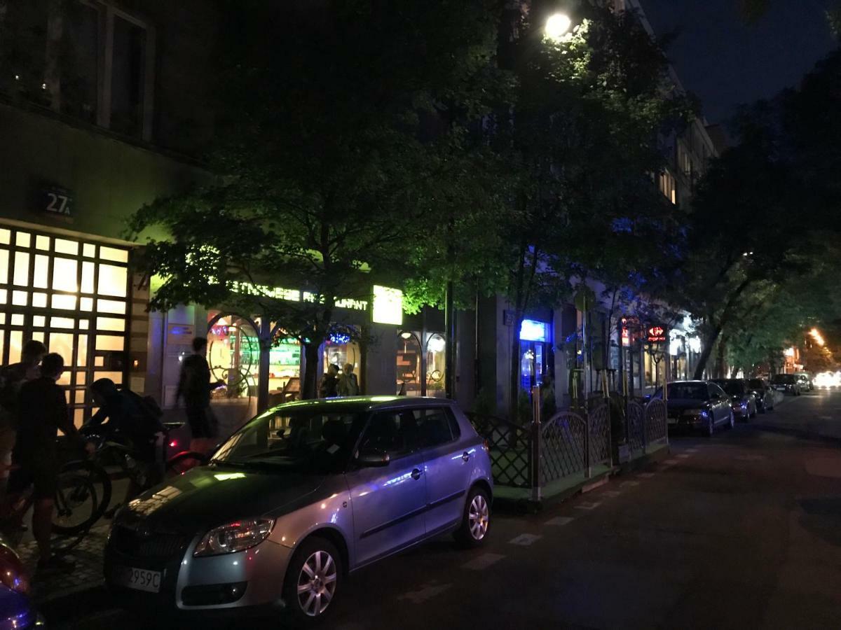 Rent0nline Hoza Center Metro * Warszawa