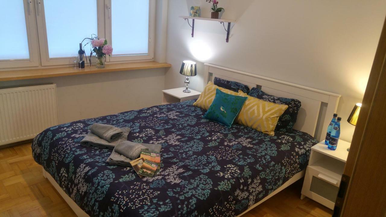 Rent0nline Hoza Center Metro Butas Warsaw