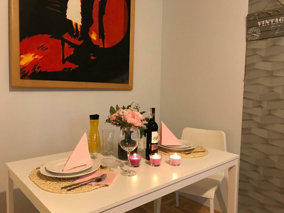 Butas Rent0nline Hoza Center Metro