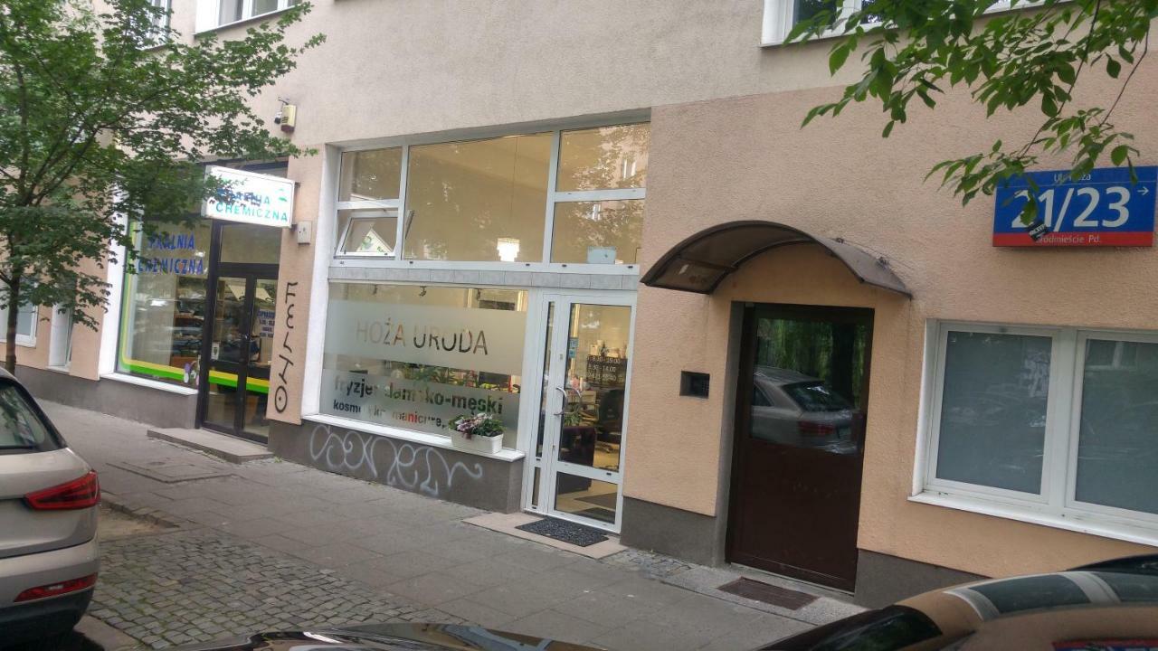Butas Rent0nline Hoza Center Metro Warsaw